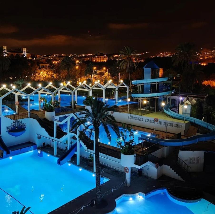 El Estudio De La Playa Benalbeach Holidays Deluxe Benalmádena Kültér fotó