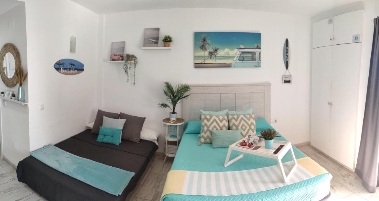 El Estudio De La Playa Benalbeach Holidays Deluxe Benalmádena Kültér fotó