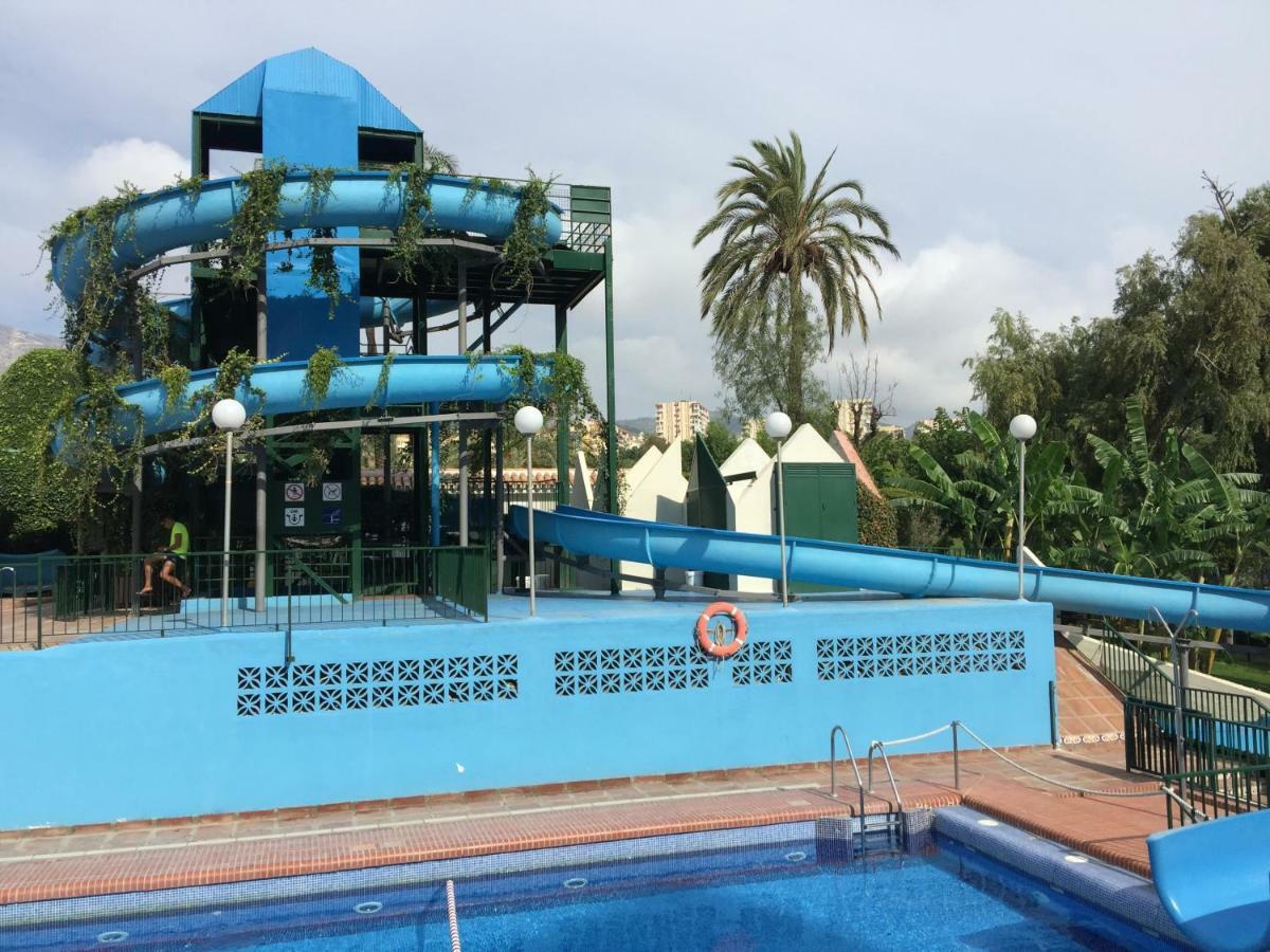 El Estudio De La Playa Benalbeach Holidays Deluxe Benalmádena Kültér fotó